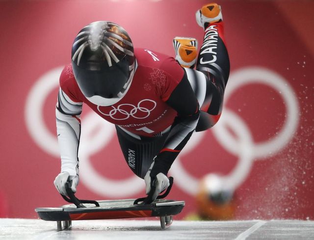 Зимова Олімпіада-2018: скелетоністи вражають креативними шоломами- фото 227750