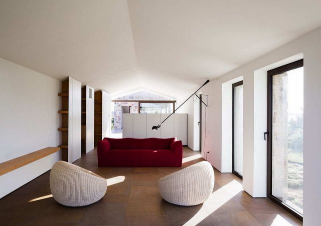 Як виглядає ідеальний кам'яний дім на побережжі Італії - фото 225140