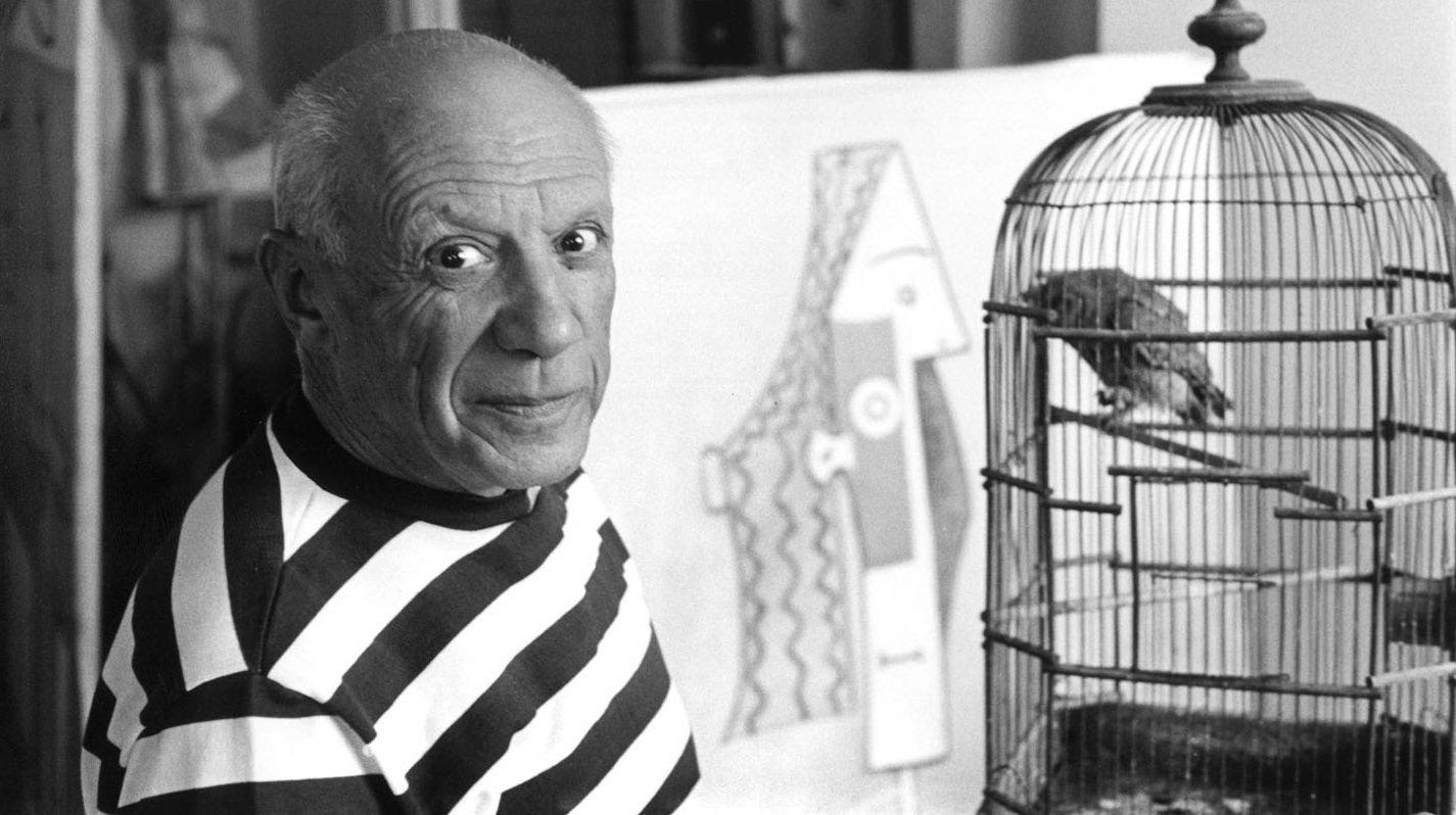 Мережу розбурхало фото Пабло Пікассо з револьвером