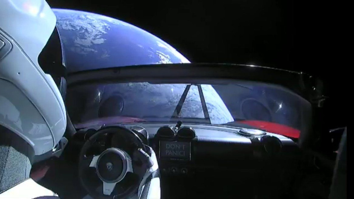 Ентузіаст створив сайт для спостереження за Tesla в космосі в режимі реальному часі - фото 1