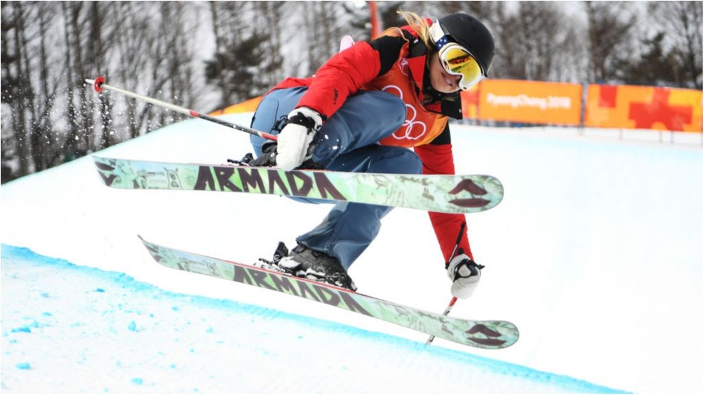 Елізабет Свейн вразила курйозним виступом на Олімпіаді-2018 - фото 1