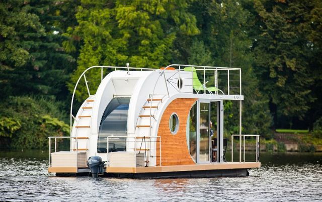 Маленький ідеальний дім на воді - фото 225396