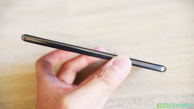 Прототип Huawei P20 розкрив дизайн новинки - фото 229647