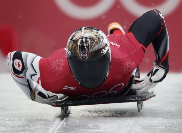Зимова Олімпіада-2018: скелетоністи вражають креативними шоломами- фото 227745