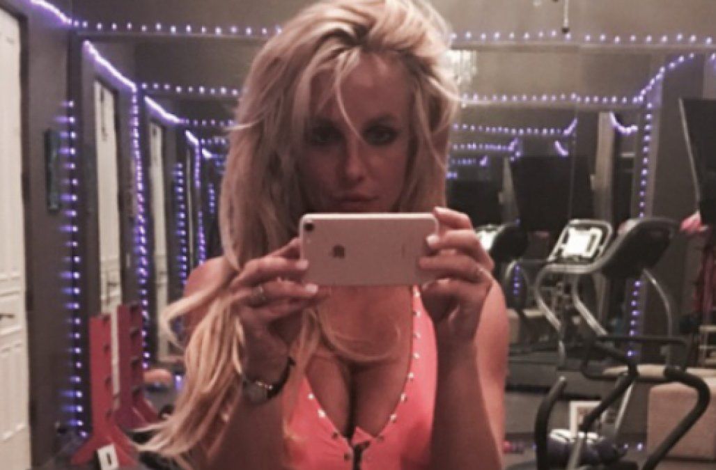 Брітні Спірс показала, як готується до літа