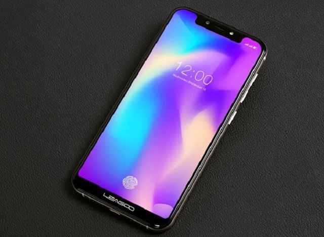 Китайці показали дешевий клон iPhone X
