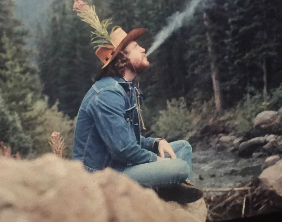 Архівне фото з ранніх 1970-х підкорило мережу