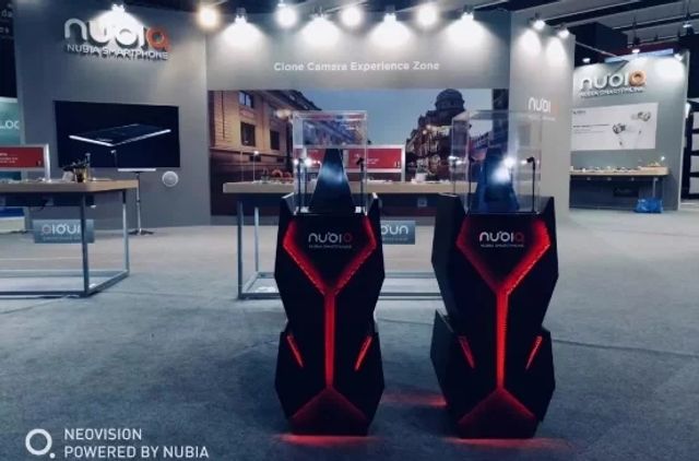 MWC 2018: Nubia показала концепт смартфона для геймерів - фото 230405