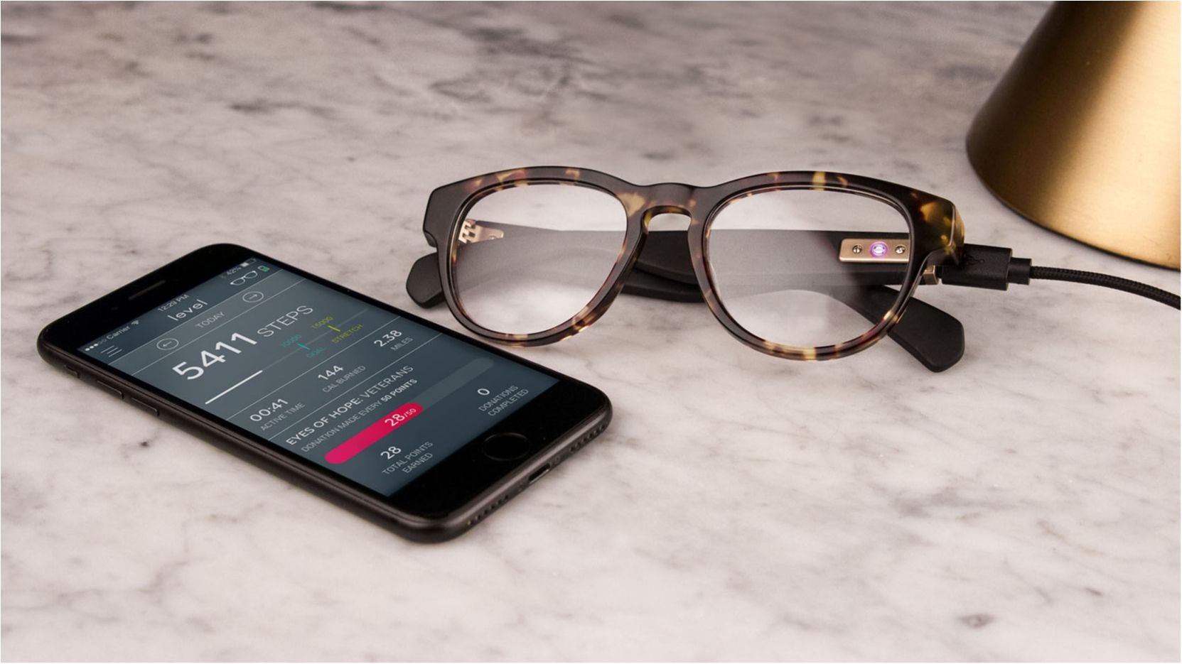 Створено "розумні" окуляри з можливістю фітнес-трекера - фото 1