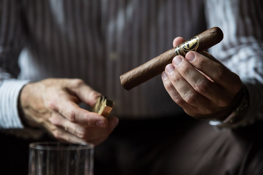 Науковці розвіяли популярні міфи про сигари та люльки