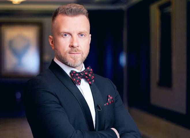 Антін Мухарський покинув Україну і просить політпритулок у Європі