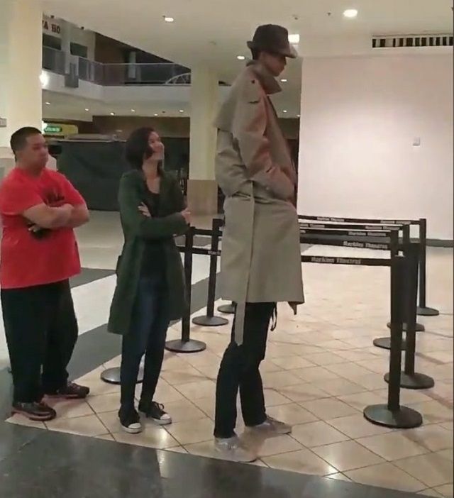 Чорна пантера: американці збудували "людську вежу", щоб потрапити на фільм - фото 1