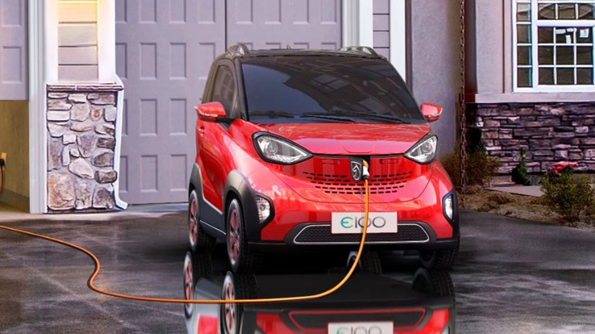 У Китаї General Motors випустив бюджетний електромобіль - фото 1
