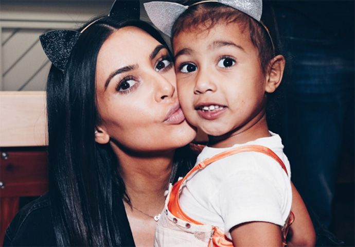 Кім Кардашян шокувала дивним фото з донькою