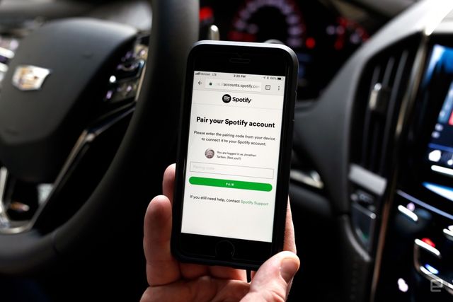 Cadillac навчив машини відтворювати онлайн-музику без смартфонів - фото 235104