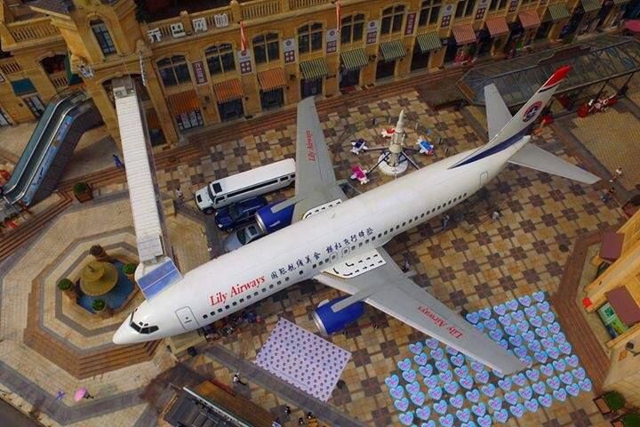 У Китаї Boeing перетворили на ресторан: вражаючі фото