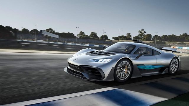 Гіперкар Mercedes-AMG Project One може побити рекорди зі швидкості - фото 233480