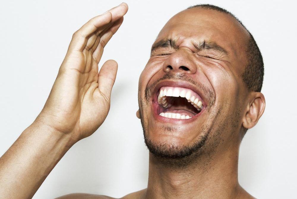 Ось чому потрібно сміятися над собою