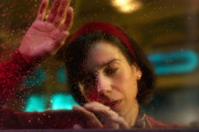 Саллі Хокінс (Елайза) у фільмі Форма води - фото 231445