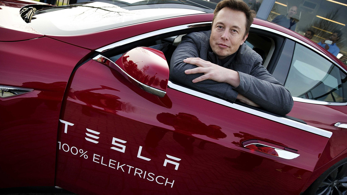 Tesla буде виплачувати зарплату Ілону Маску в новому форматі - фото 1