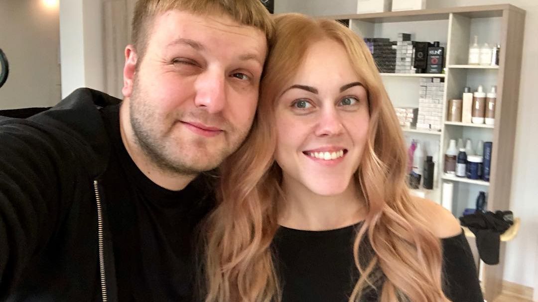 Уже не блондинка! Alyosha здивувала зміною іміджу