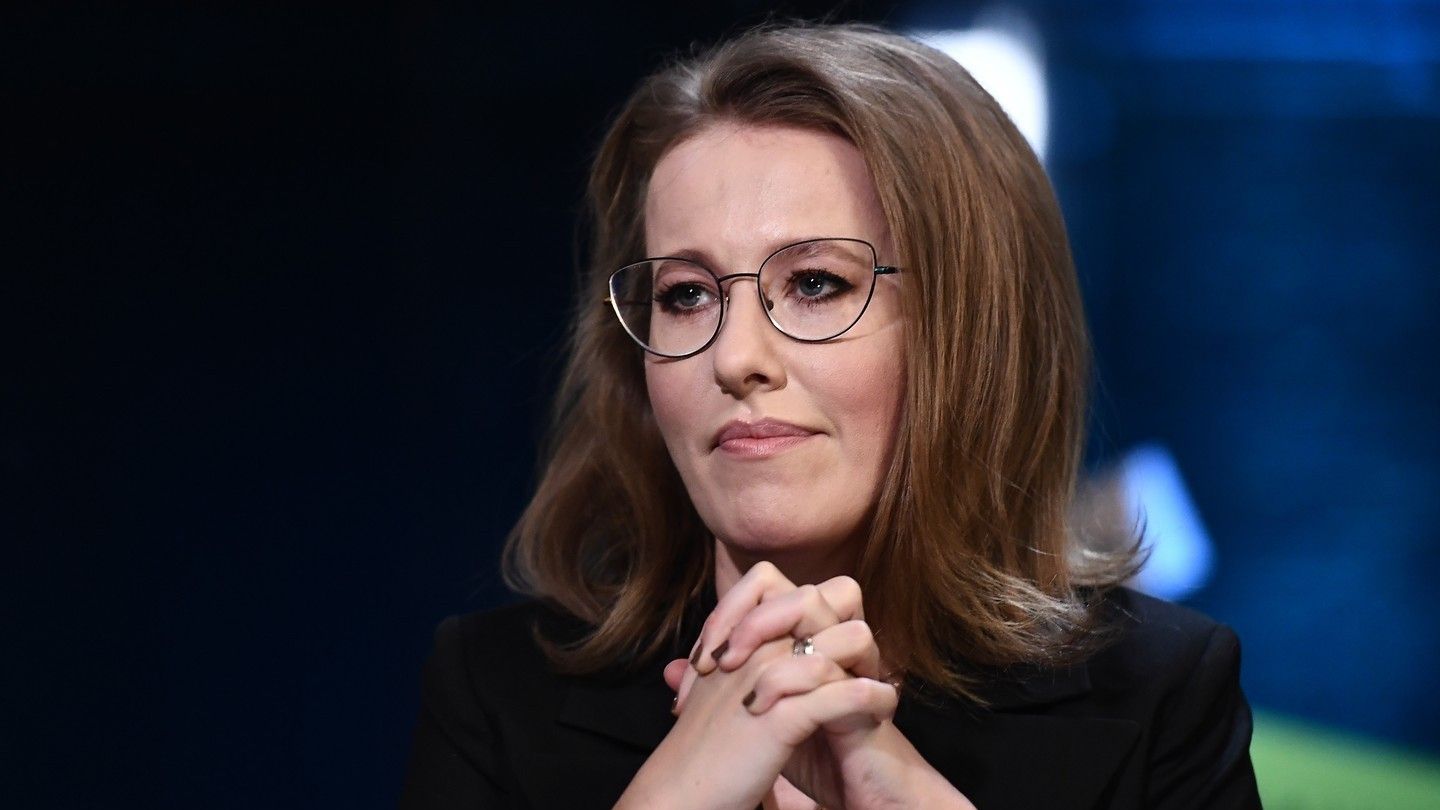 Собчак попросила телеведучого компенсувати їй час - фото 1