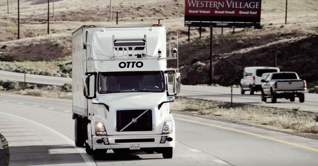 Компанія Uber випустила на дороги безпілотні вантажівки - фото 232648