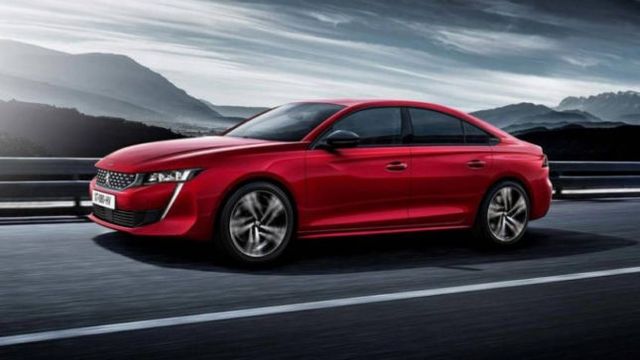 Peugeot 508 підготував особливу версію - фото 232691
