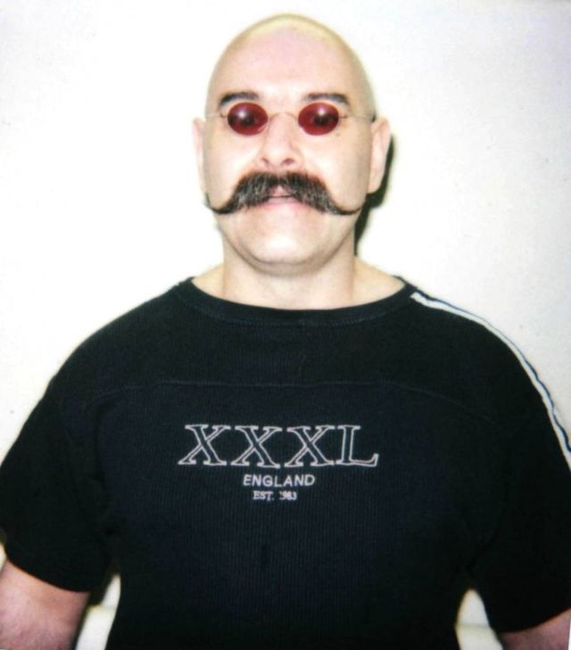 Цю людину називають найнебезпечнішим у світі в'язнем- фото 232892