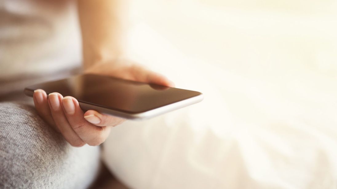 Експерти розповіли, чому не варто зловживати віртуальним сексом - фото 1