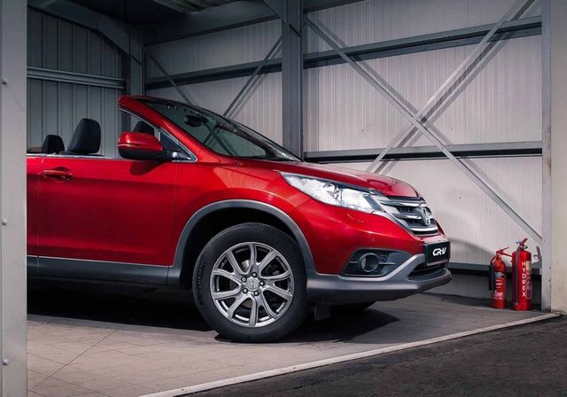 Honda побудувала автомобіль, яким неможливо керувати - фото 236654