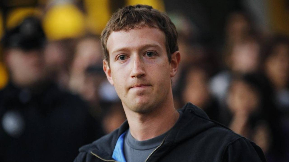 Скільки Цукерберг втратив через скандал з витоком даних у Facebook - фото 1