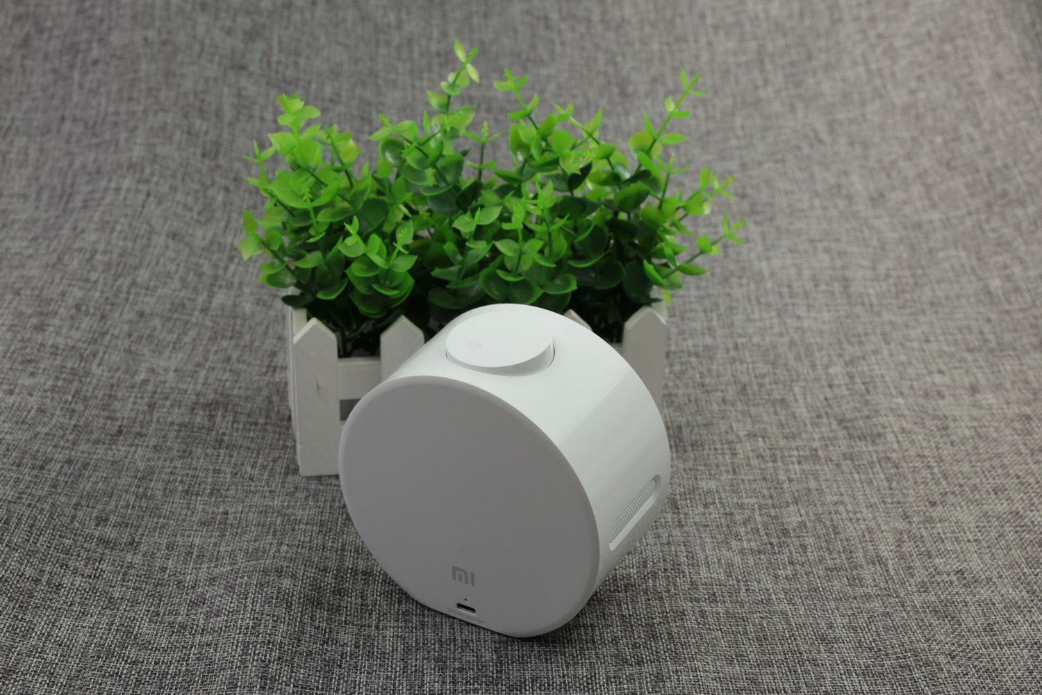 Xiaomi готує міні-версію своєї розумної колонки