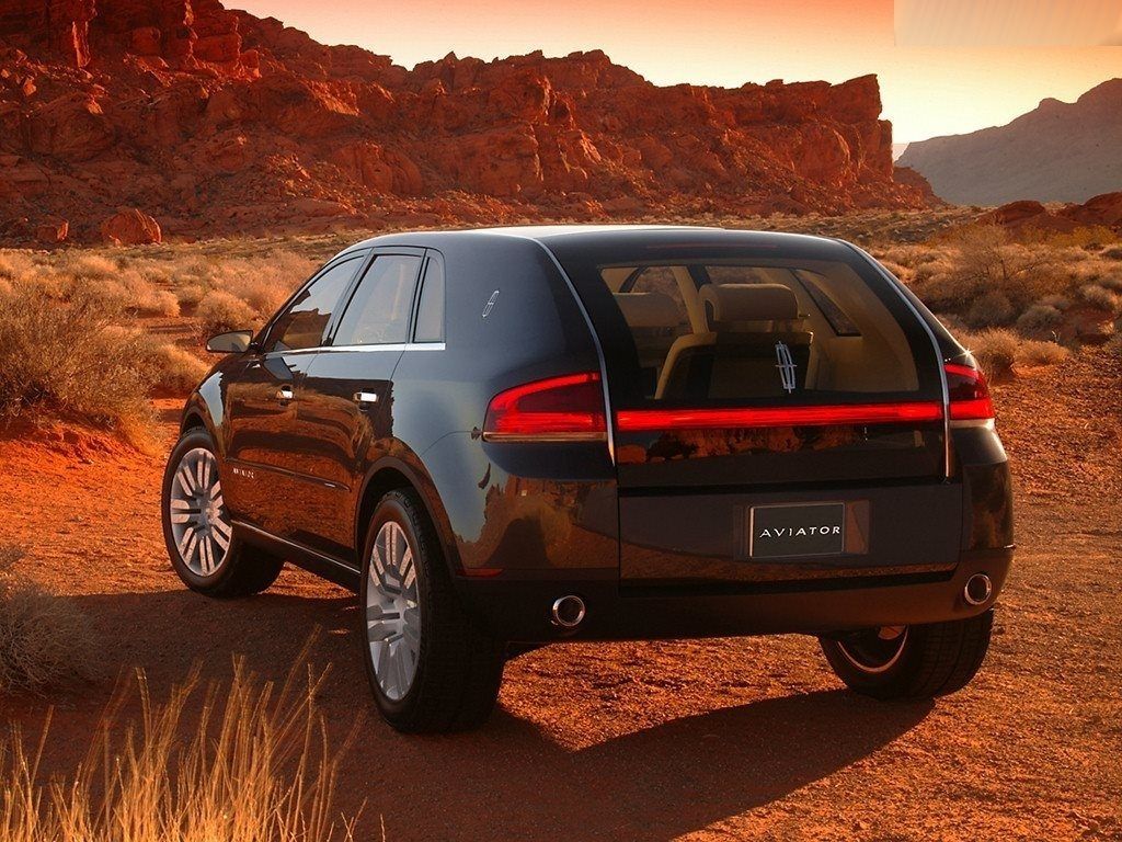 Lincoln привезе в Нью-Йорк відроджений позашляховик Aviator