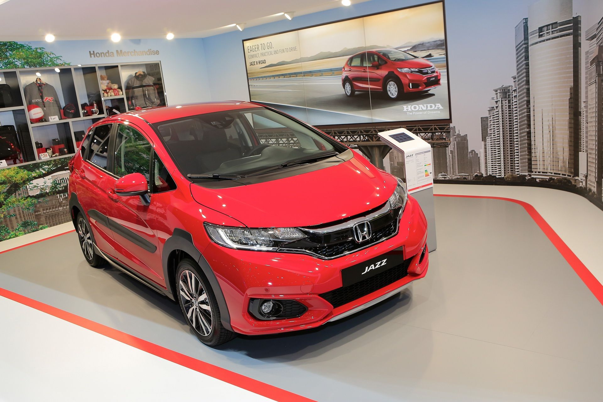Honda презентувала кросовер Jazz X-Road: яскраві фото