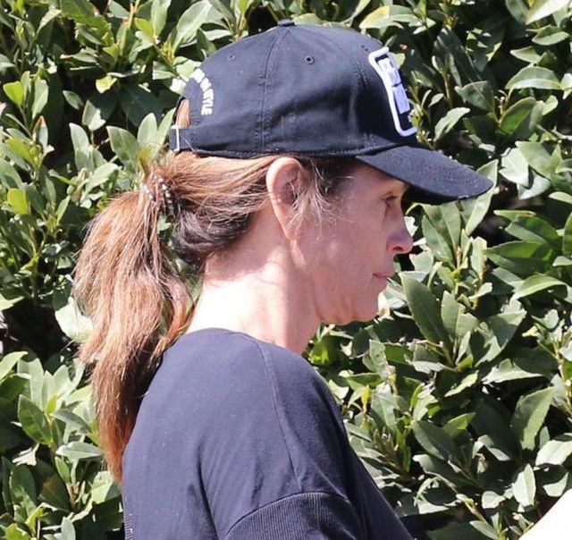 52-річна Сінді Кроуфорд показала, як виглядає без косметики- фото 231687