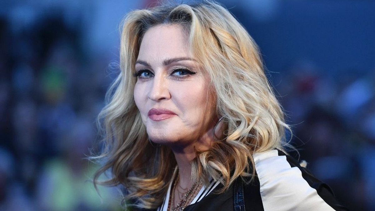 Сексуальний образ Мадонни підкорив фанатів (18+) - фото 1