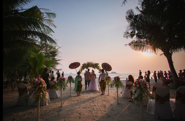 Тоня Матвієнко та Арсен Мірзоян - фото 236135