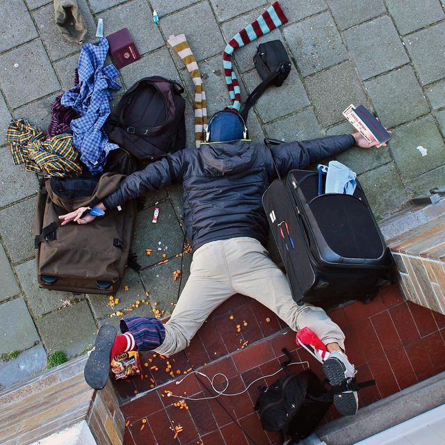 Веселі падіння людей від талановитого фотографа - фото 235842