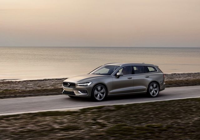 Volvo V60 - фото 230957