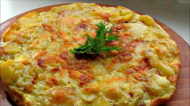 Рецепт німецького омлету з картоплею і сиром - фото 236942