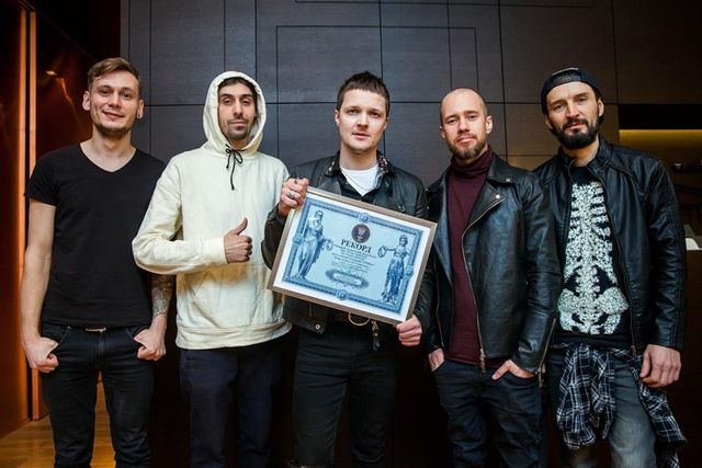 O.Torvald стали рекордсменами - фото 233149