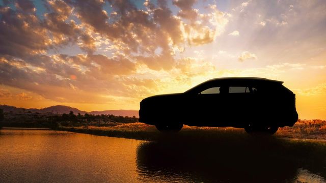 З'явилося офіційне фото нової Toyota Rav4 - фото 234111