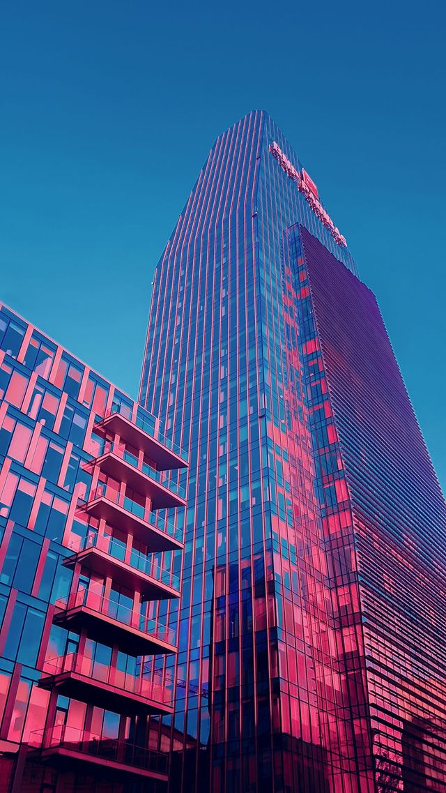 Фотограф зняв Мілан на камеру смартфона, і це неймовірно красиво - фото 237101