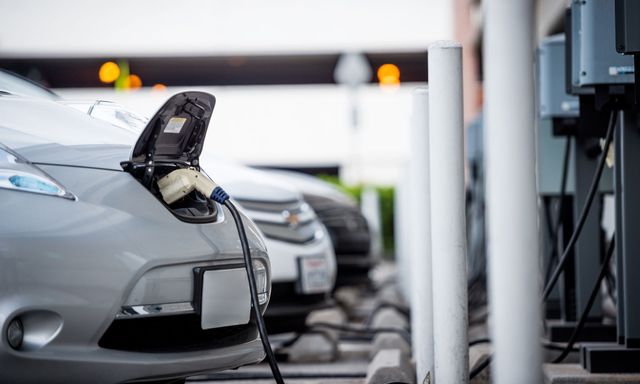 В Україні готують нові пільги для виробників електромобілів - фото 235496