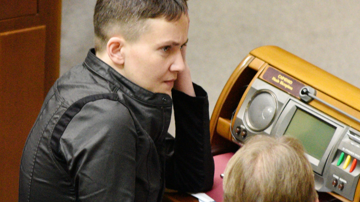 Надія Савченко потрапила в гучний скандал - фото 1