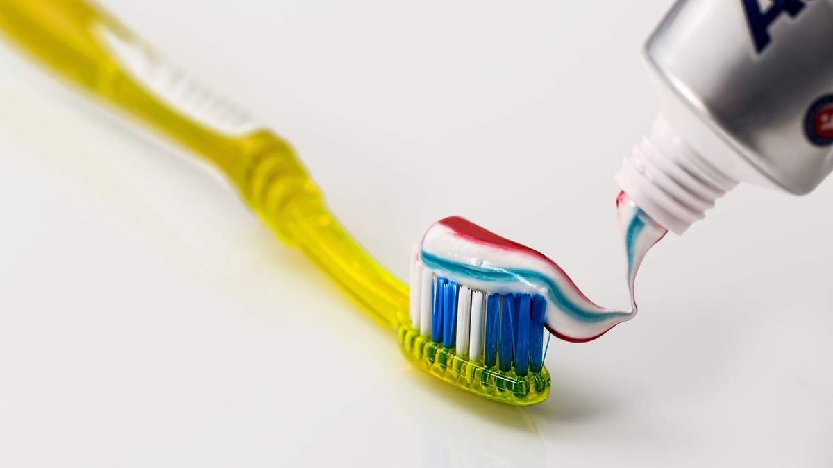 Не після сніданку: стоматологи розповіли, як правильно чистити зуби - фото 1