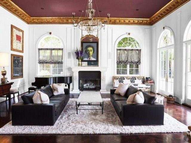 У мережі показали розкішний особняк Шерон Стоун- фото 233916