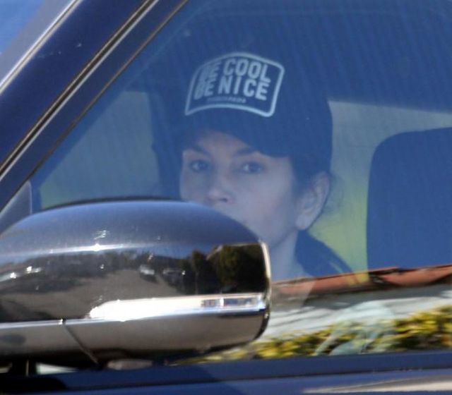 52-річна Сінді Кроуфорд показала, як виглядає без косметики- фото 231686