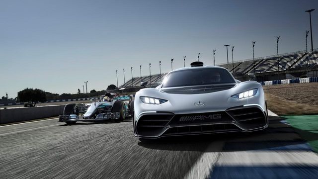 Гіперкар Mercedes-AMG Project One може побити рекорди зі швидкості - фото 233481